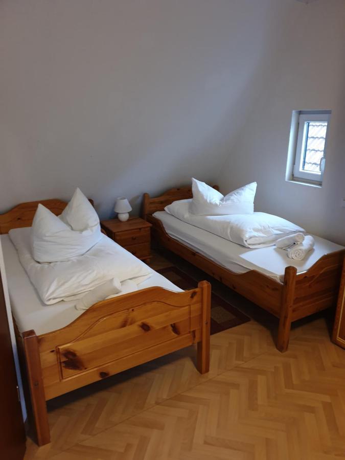 Landgasthof Rose Hotel Ditzingen Ngoại thất bức ảnh